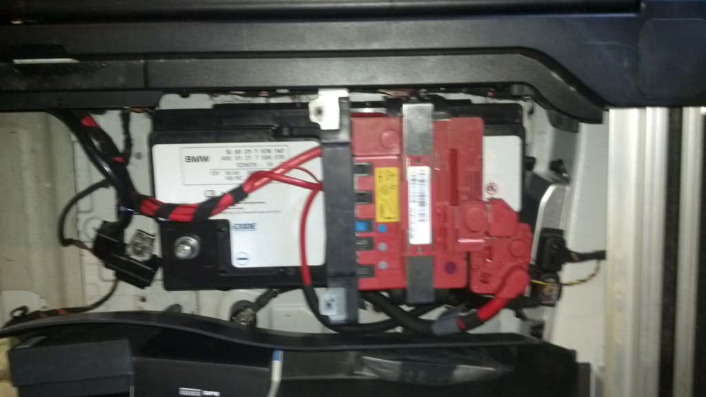 2008 BMW X5 Battery Replacement