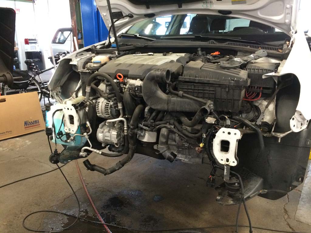 2011 Volkswagen Jetta Replace Leaking Radiator
